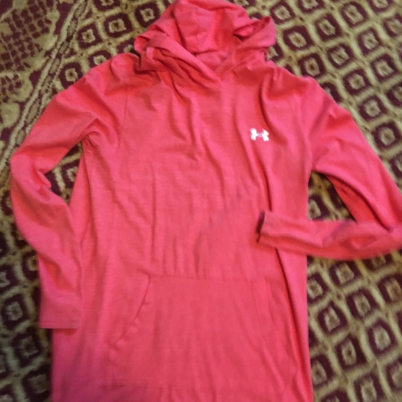 Under Armour Tops - Under Armour Hooded top